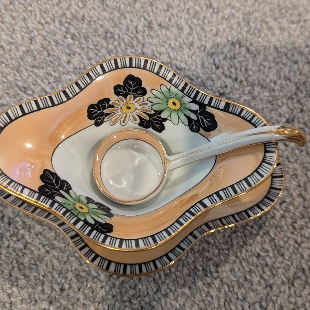 Noritake Floral Dish Set with Gold and Black Accents